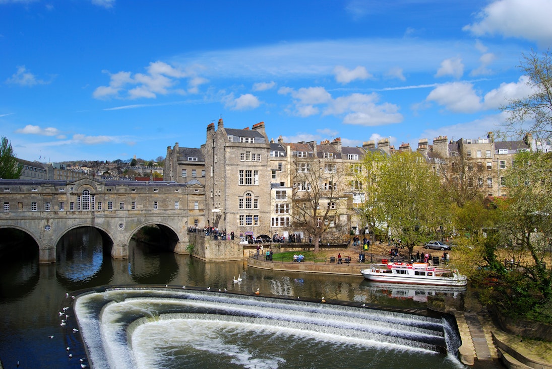 Pulteney Bridge in historical town of Bath, Somerset, England
28668616
ancient, anciet, arch, avon, bath, bird, boat, brick, bridge, building, cruise, cruising, england, fall, garden, grass, green, heritage, historical, holiday, house, landmark, landscape, man, nature, old, outdoor, park, people, pulteney, relax, river, roman, roof, sky, somerset, spring, summer, sun, sunny, tower, town, tree, water, window