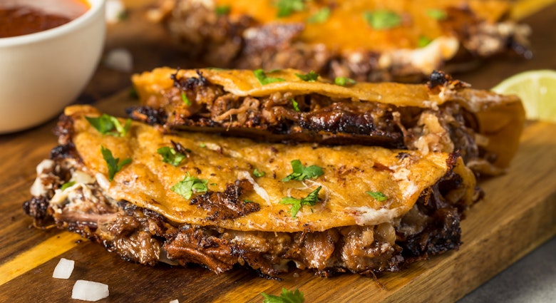 Homemade Steak Birria Meat Tacos with Cheese and Sauce License Type: media Download Time: 2023-05-19T08:16:46.000Z User: Is Editorial: No purchase_order: