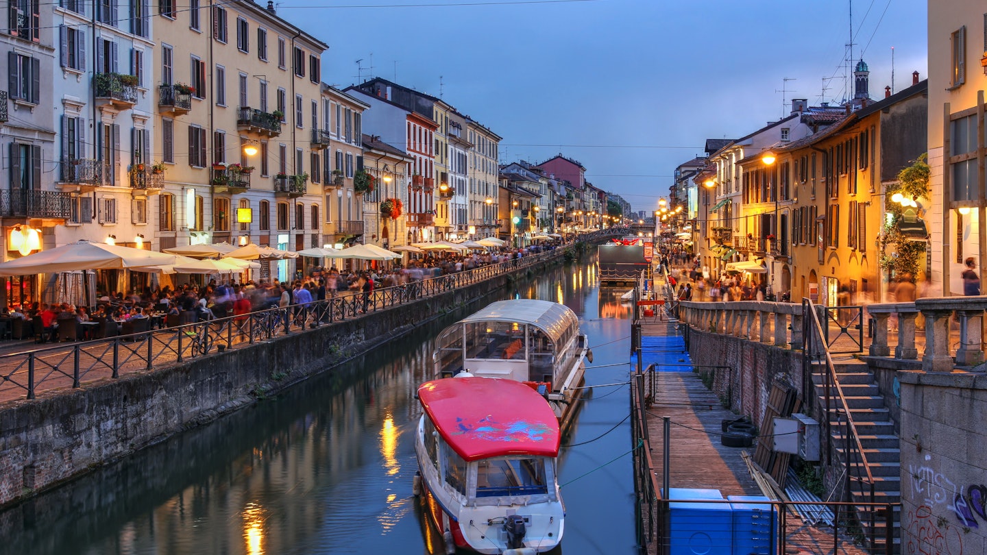 Evening scene along the Naviglio Grande canal in Milan, Italy. License Type: media Download Time: 2023-07-18T16:29:12.000Z User: FergalCo Is Editorial: No purchase_order: